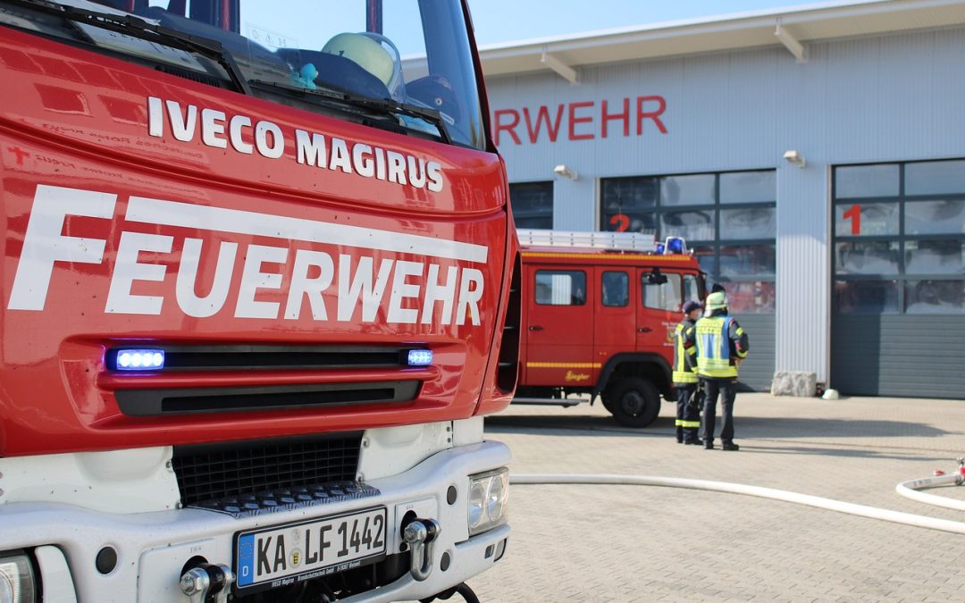 Evakuasi Longsor di Gedung DPRD