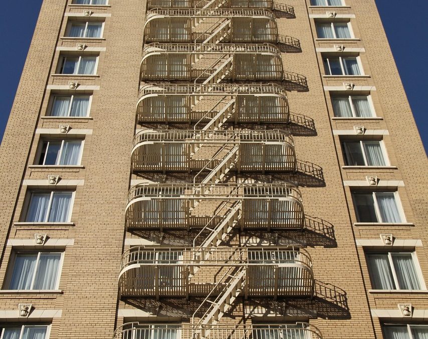 Dinas Damkar Tanah Laut Tanggap Darurat Di SPBU